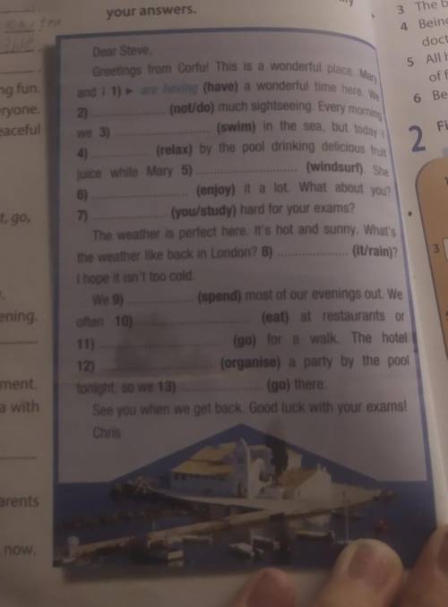 Acces workbook 3 page8 nomber 4